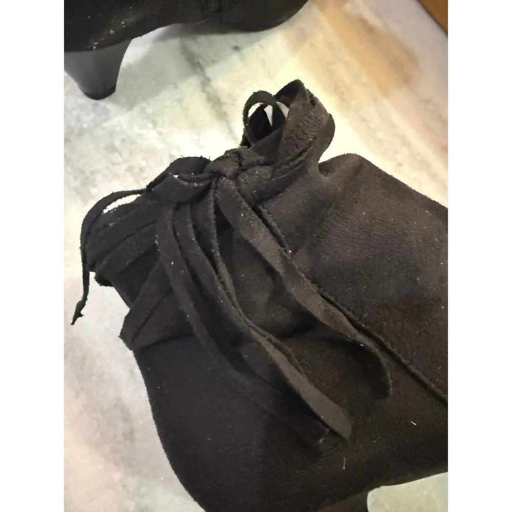 Angel Steps Black Suede Ankle Boots Women's‎ Size 9 Side Zip Fringe Heel